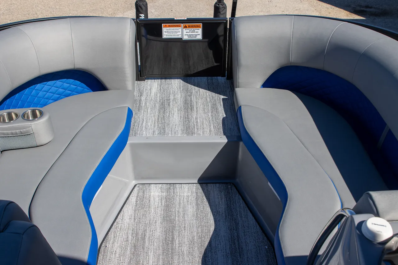 2026 Bennington 23 LT Bowrider Fastback (photo 9)